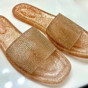 NWB!!Gianni Bini Dorrit Rose Gold slides